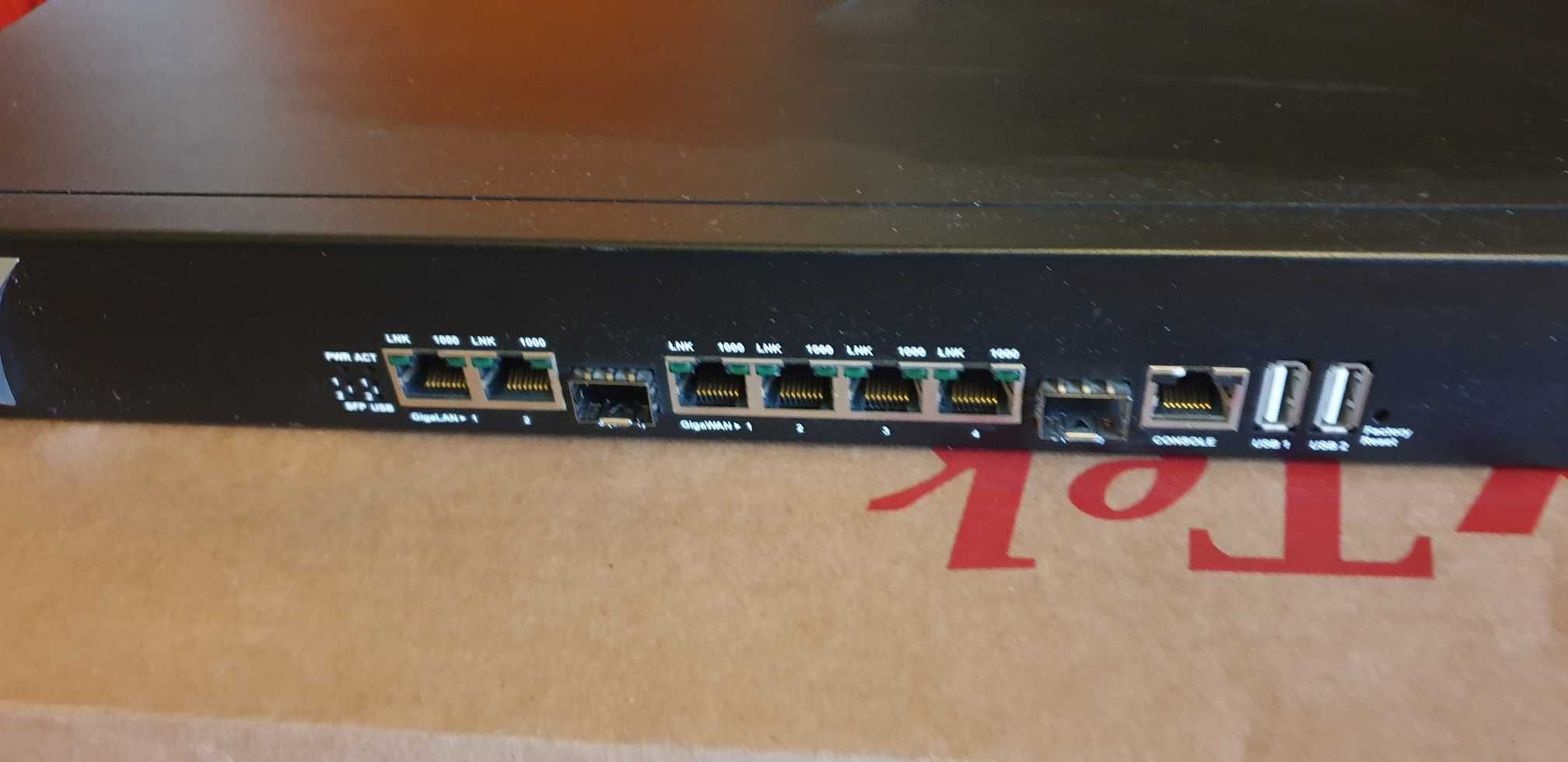 Router Draytek 3900