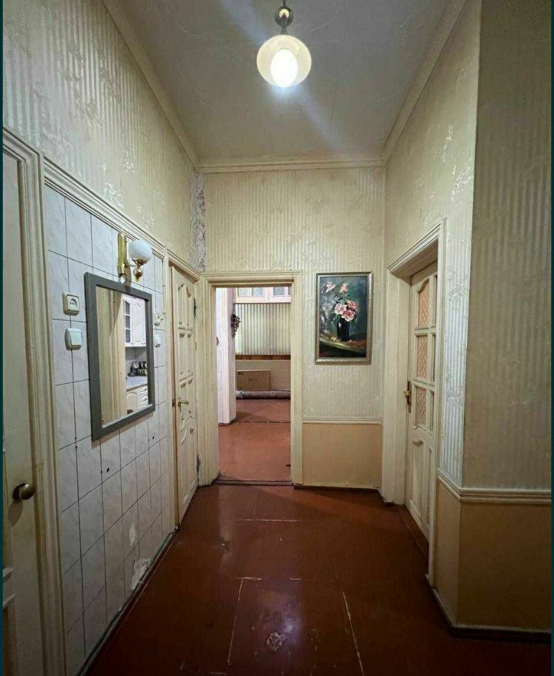 Высокопотолочка. Чиланзар 1 квартал 3/1/4 ул арнасай пионерская