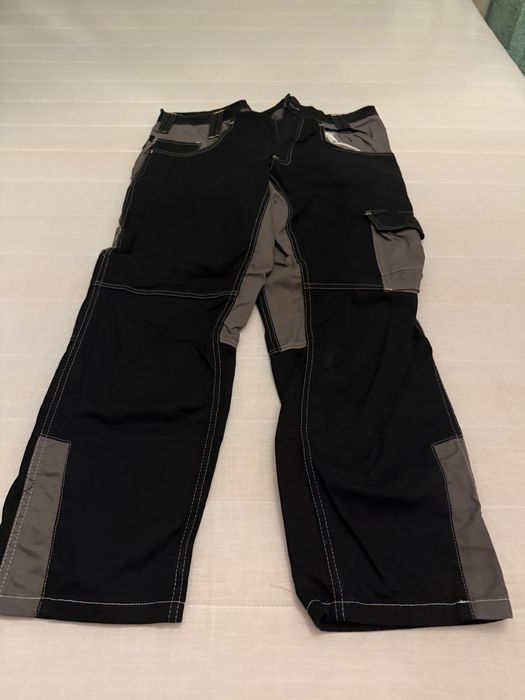 Pantaloni lucru barbati