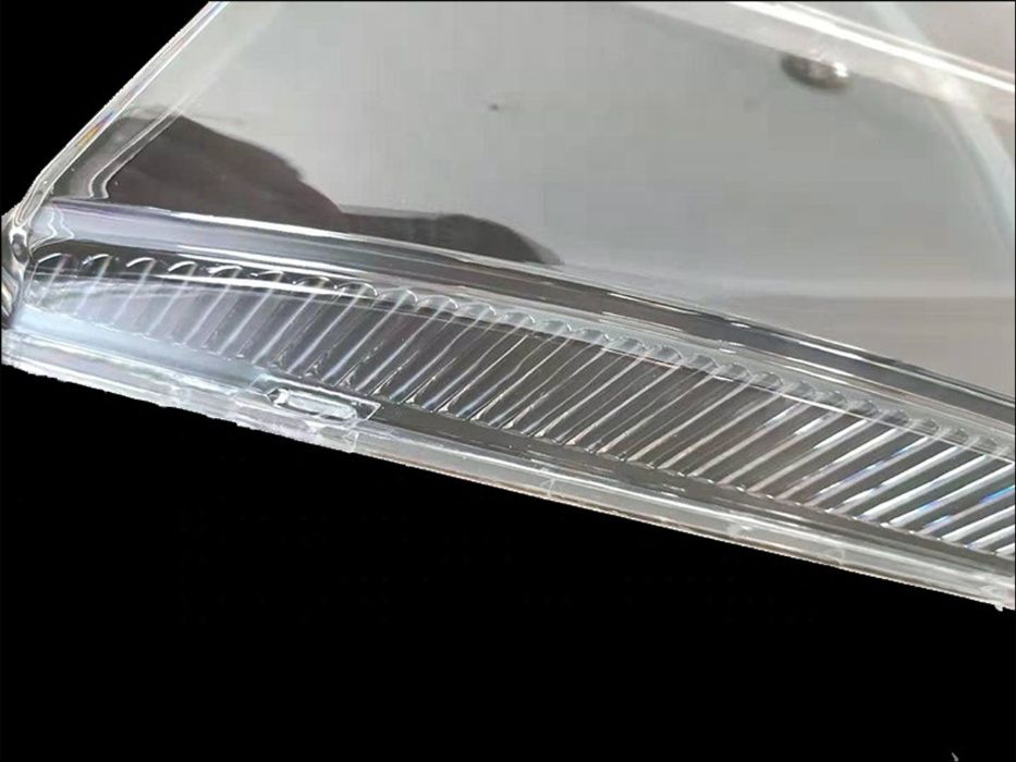 Комплект Стъкла за фарове на VW Passat B5 / Фолксваген Пассат Б5