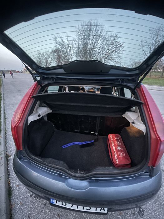 Fiat Punto 2003 година