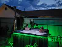 Ciubar - Jacuzzi mobil de inchiriat