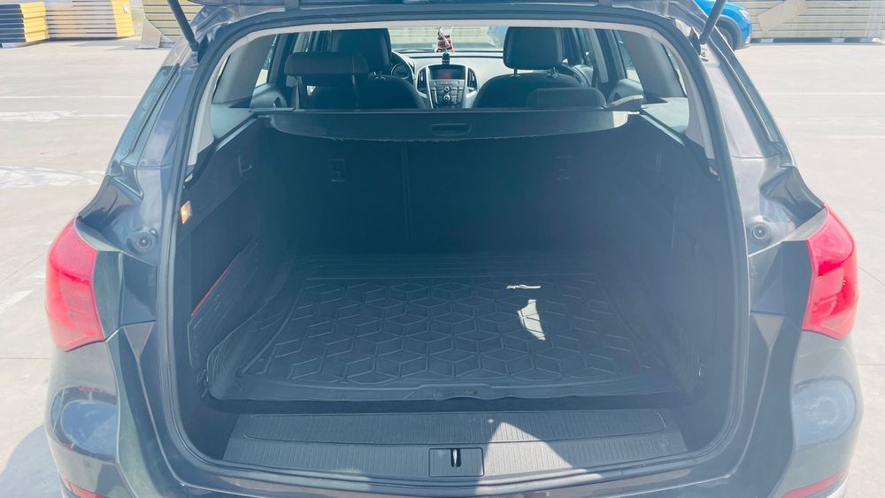 Vand Opel Astra J Sports Tourer