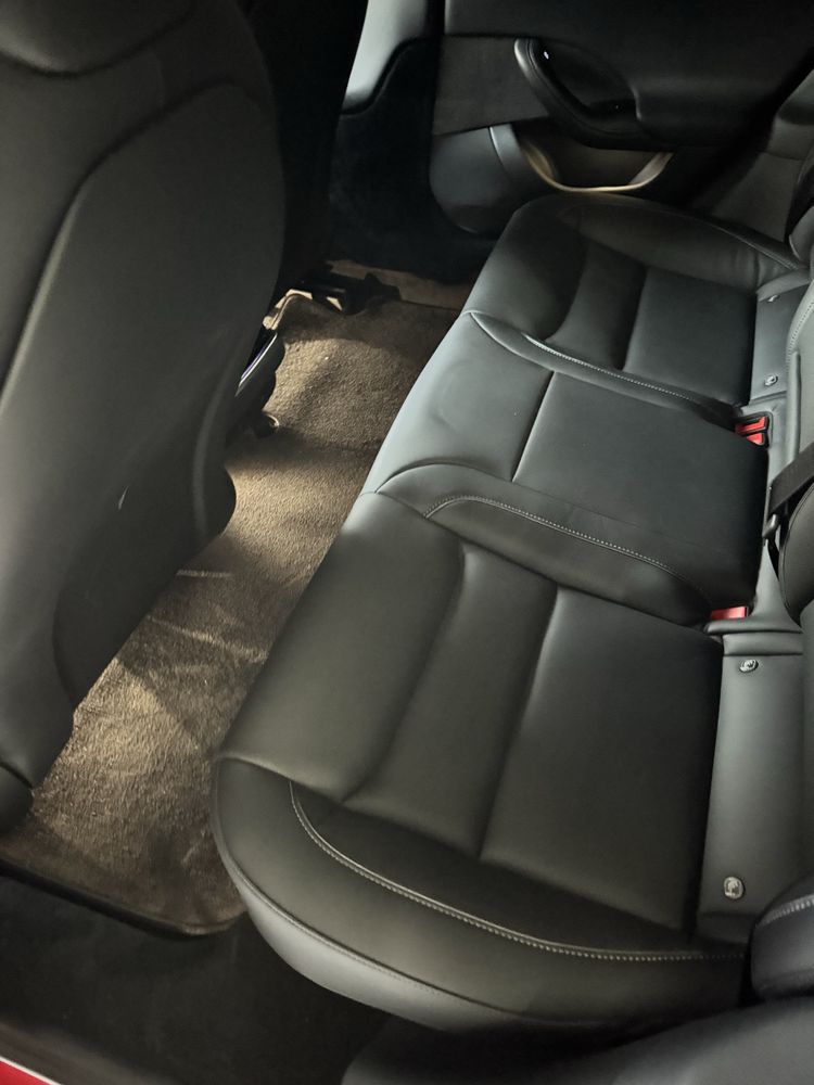 Tesla S. Plaid 2021