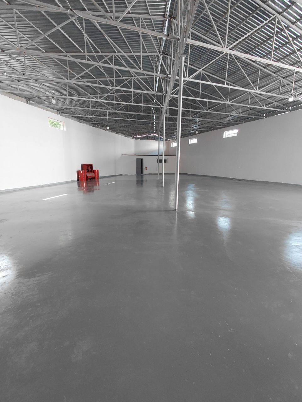 Продаётся помещение 500 м², 7 соток, Янги Узбекистон