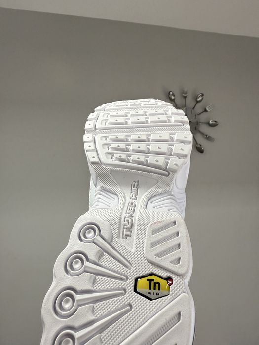 Nike Air Max Plus TN 3 White