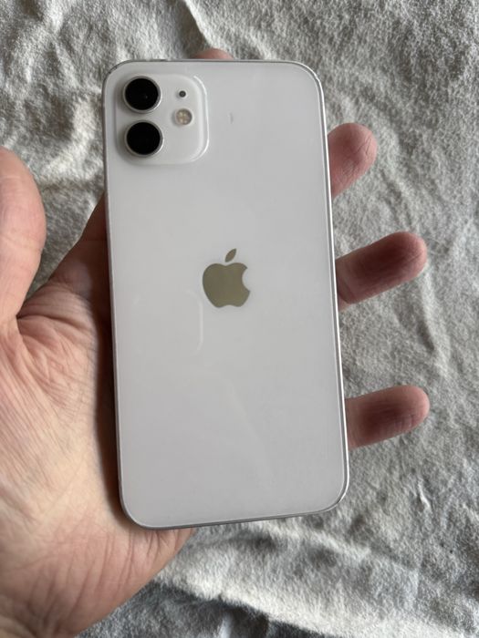 iphone 12 pamit64g yomkost 79 oqip tel qlila faqat