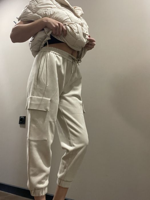 Велурен панталон ZARA с подарък елек