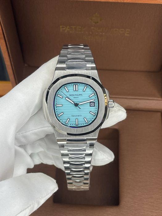 Patek Philippe Nautilius erkaklar uchun qo’l soat karobkasi bn birga