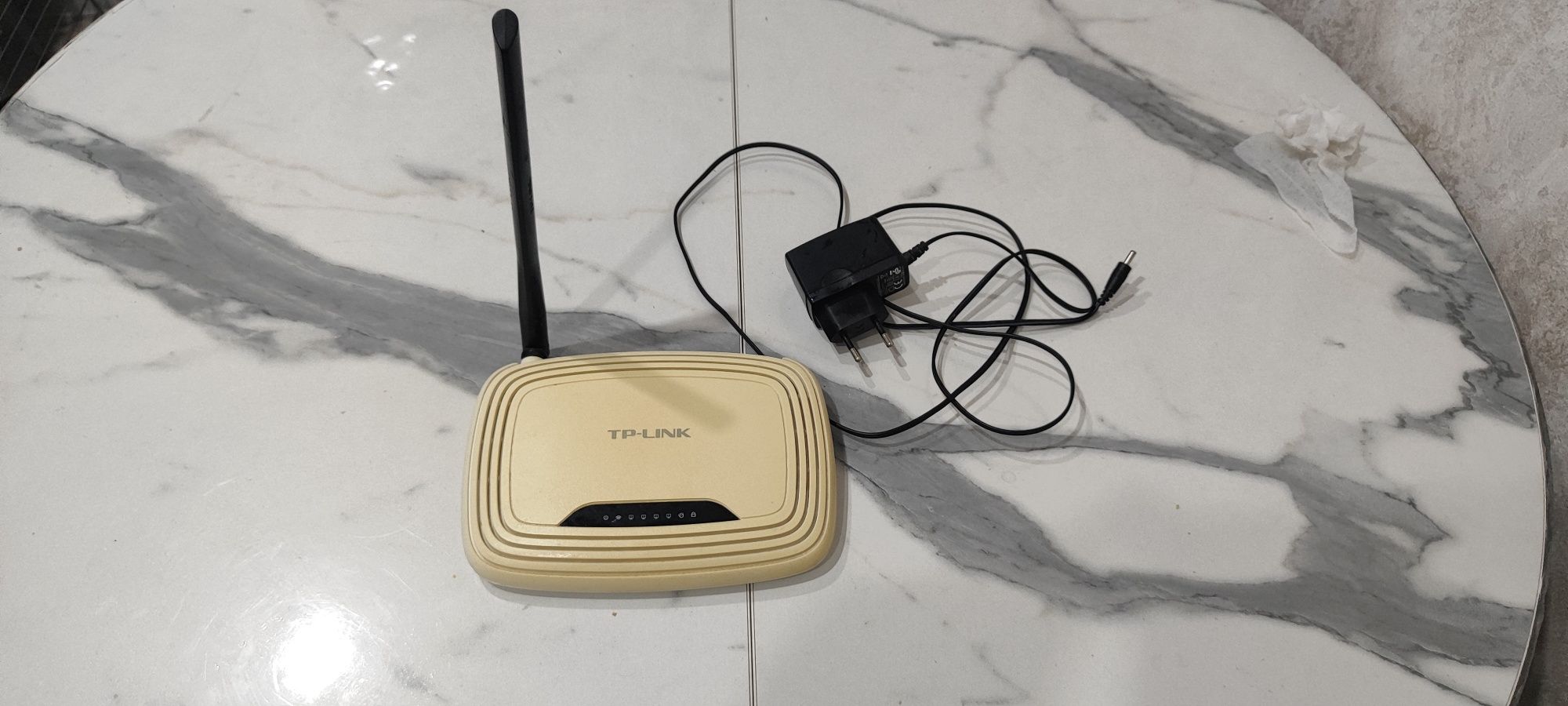Продам WI-FI роутер TP-LINK