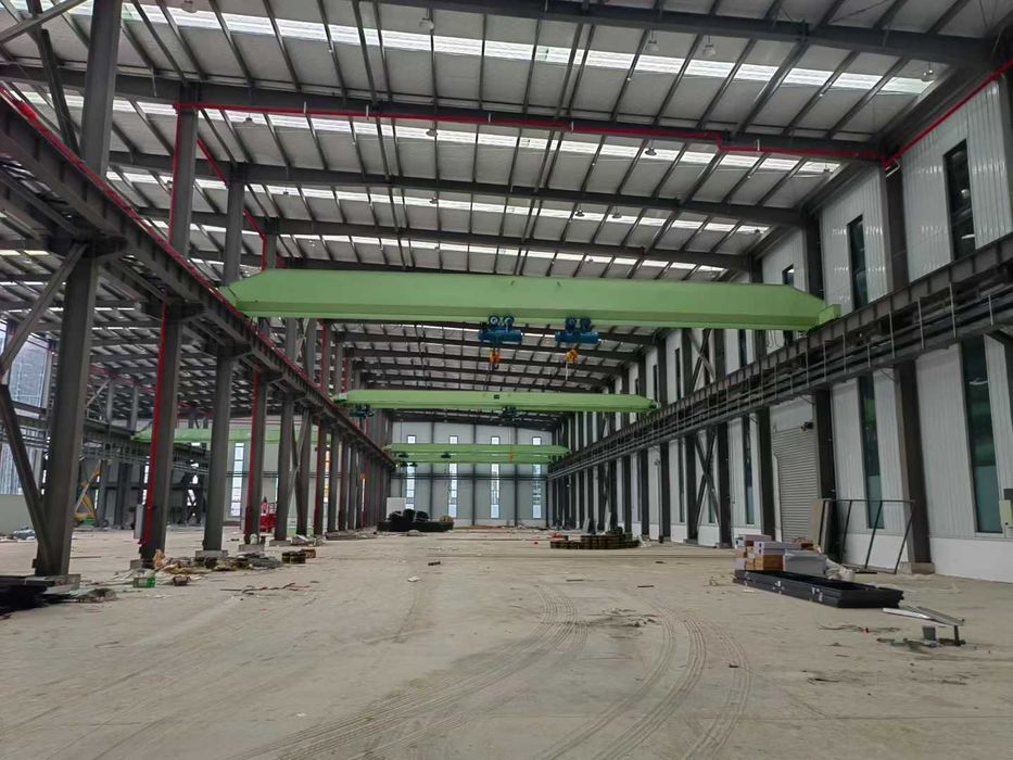 Кран-балка,мостовой кран.5т,10т,15т,20т 
​
​Длина пролёта 10м.