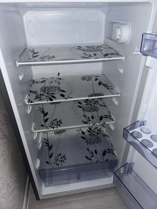 Продается холодильник