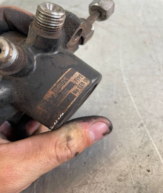 Rampa injectoare 8200057232 Dacia Logan prima generatie