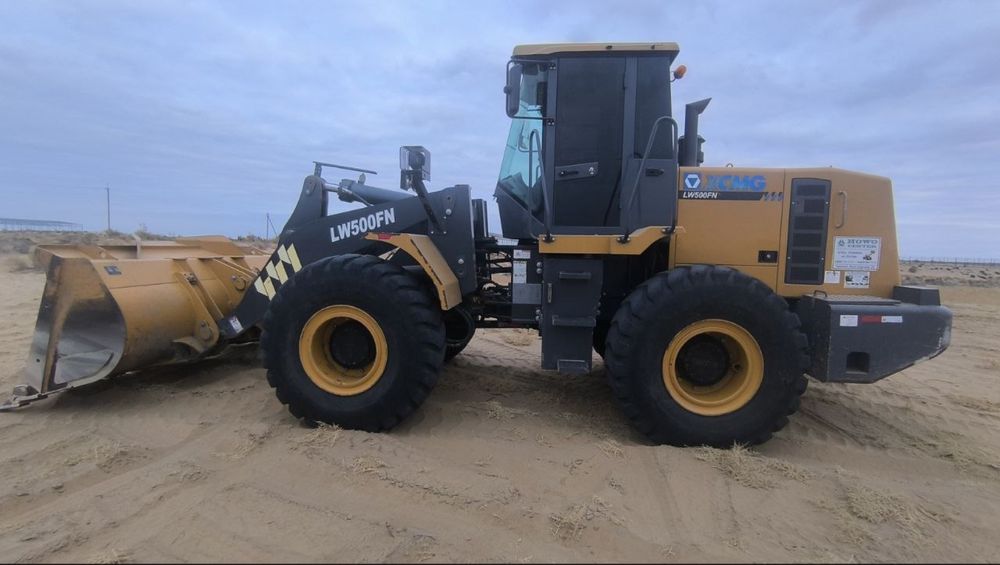 Погрузчик 500лик Ричаг .жылы2020..бахасы 450млн .