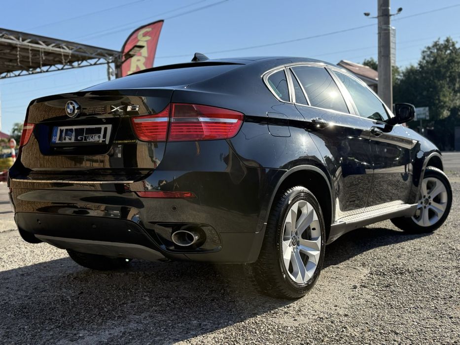 BMW X6 3.0 bi turbo 286CP