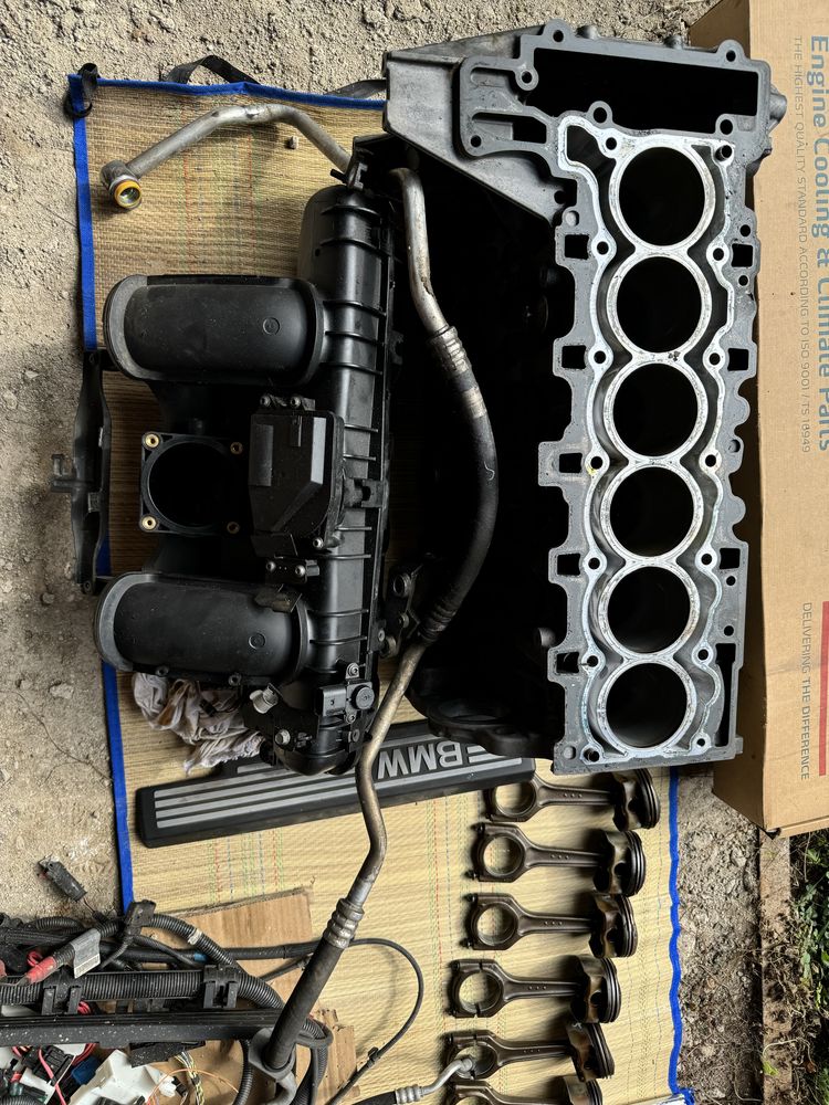 Двигател BMW N52B25