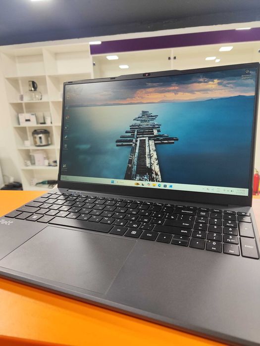 Продам ноутбук Zett Book 5 (8GB / 256GB SSD)