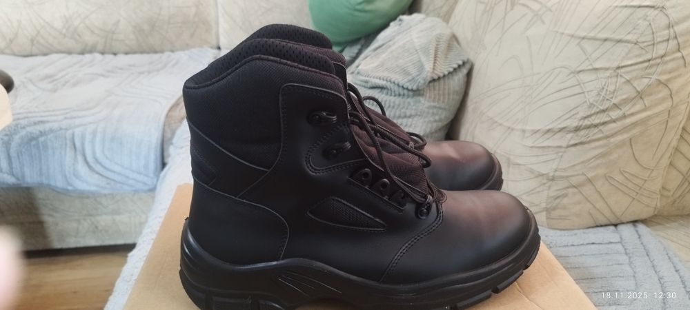 Полски полицейски кубинки