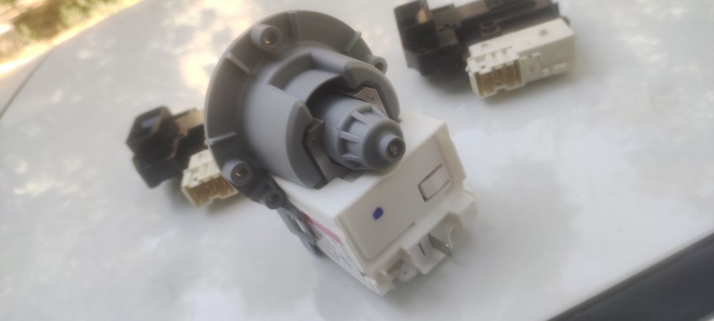 Продается новый сливной насос на стиральную машину LG  Samsung  Артель