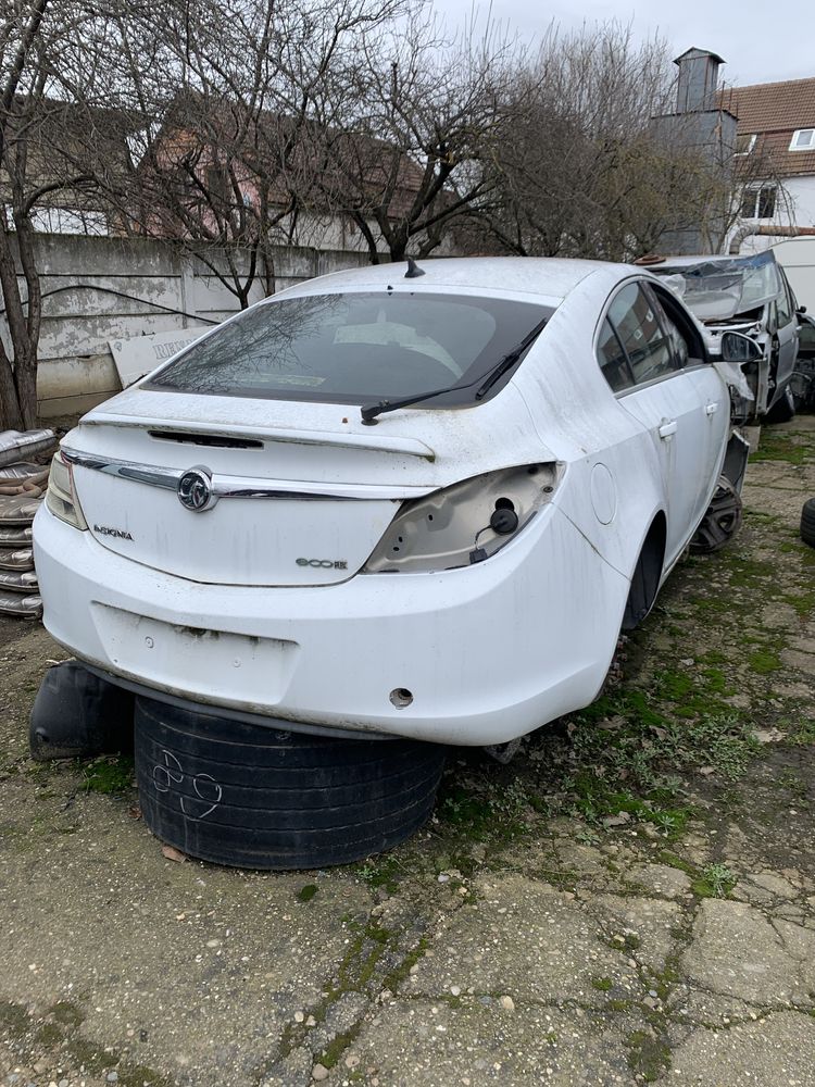 Bara spate  Opel Insignia