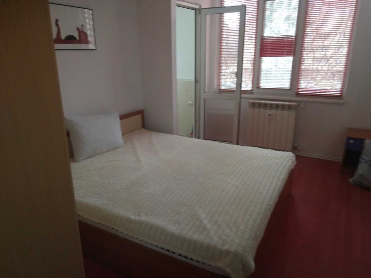 Дава се под наем Двустаен апартамент в София, Люлин 2 - 60 кв.м за 408 € - Снимка #2