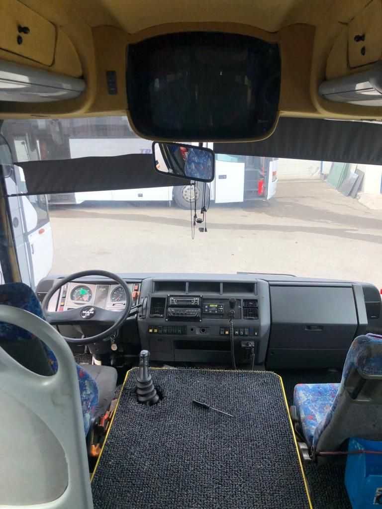 Vand autobuz marca MAN