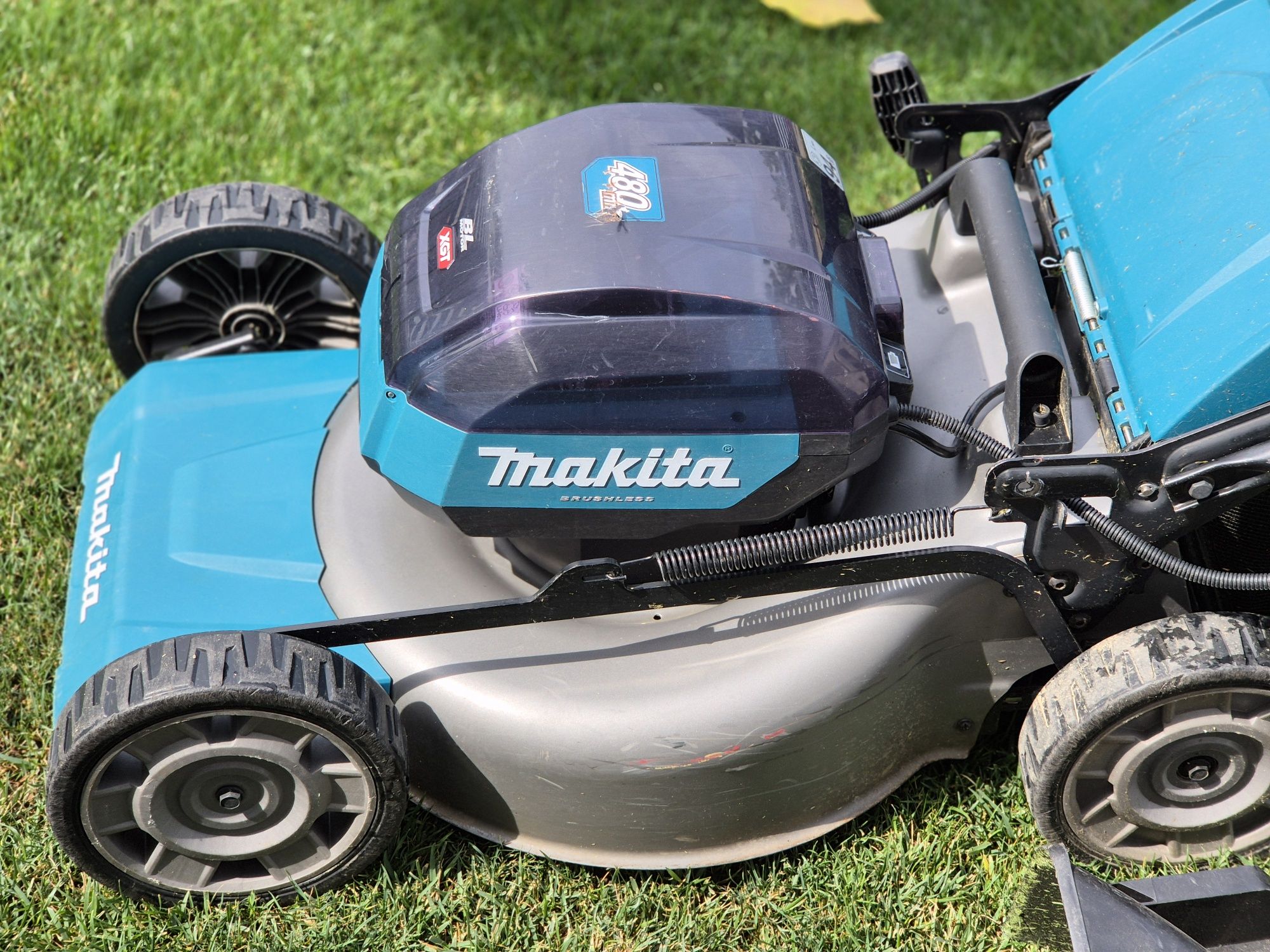 Makita LM001GZ SOLO Masina tuns gazon iarba electrica (profesionala)