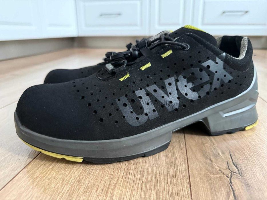 Uvex 44 S1 ESD bocanci bombeu snur