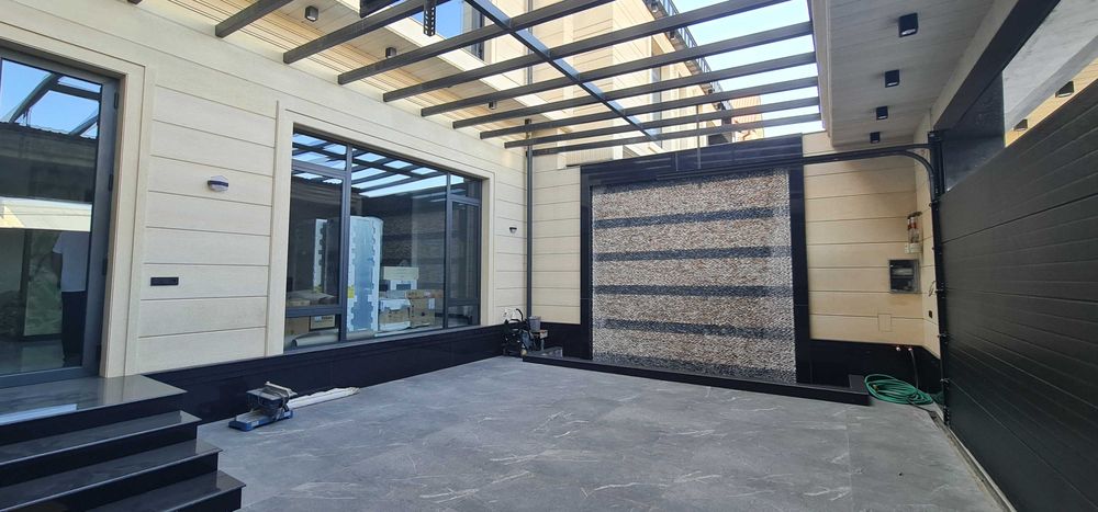 Новый Современный Евродом.