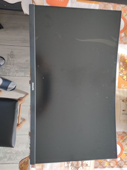 Monitor LED Gaming Curbat 27 inch - ecran fisurat