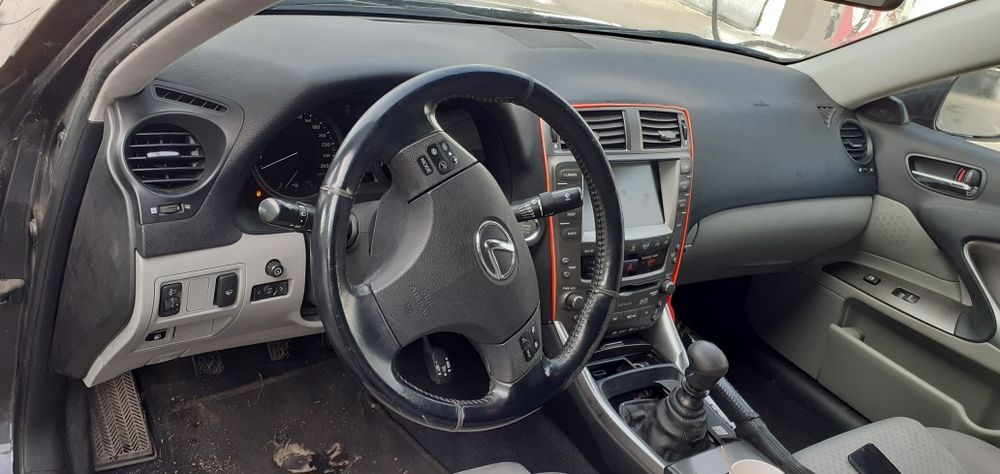 Vand Lexus IS220 Stare Functioanala