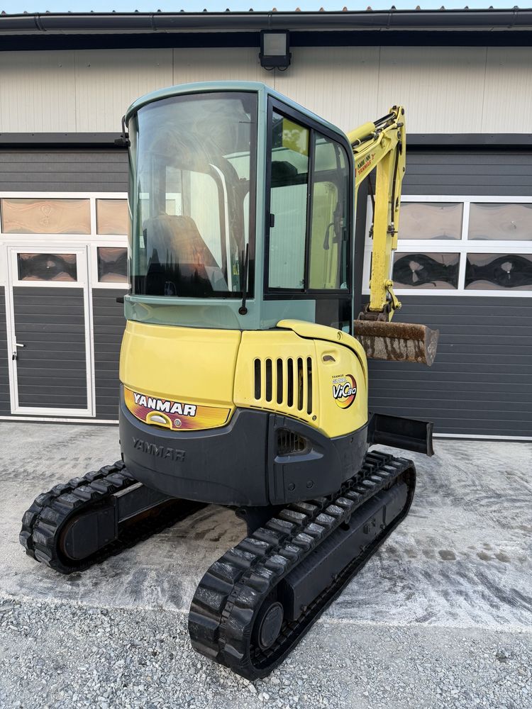 Miniescavator yanmar 3,5 tone