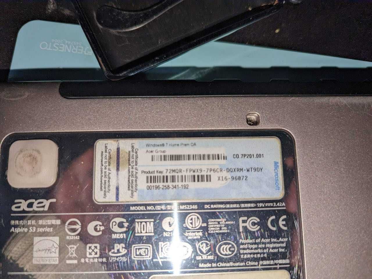 Leptop  Ultrabook Acer 13.3" Inci