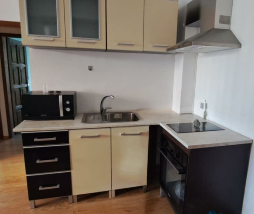 Модулна кухня  без уреди