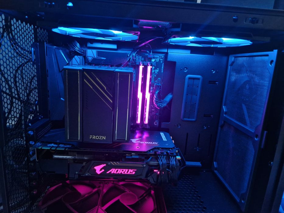 Calculator Gaming Ryzen 5600x GTX 1070 Aorus SSD M2 980Pro Lian LI 207