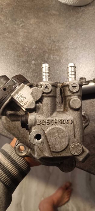 Pompă injecție+rampă injectoare BMW n47  F10 F11 E90 E91 2.0 184cp