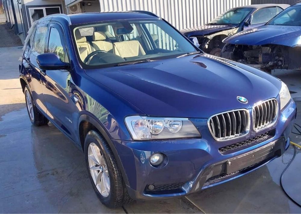 Dezmembrez BMW X3 F25 xdrive 2.0d N47 -184cp,Doar 88000 mile