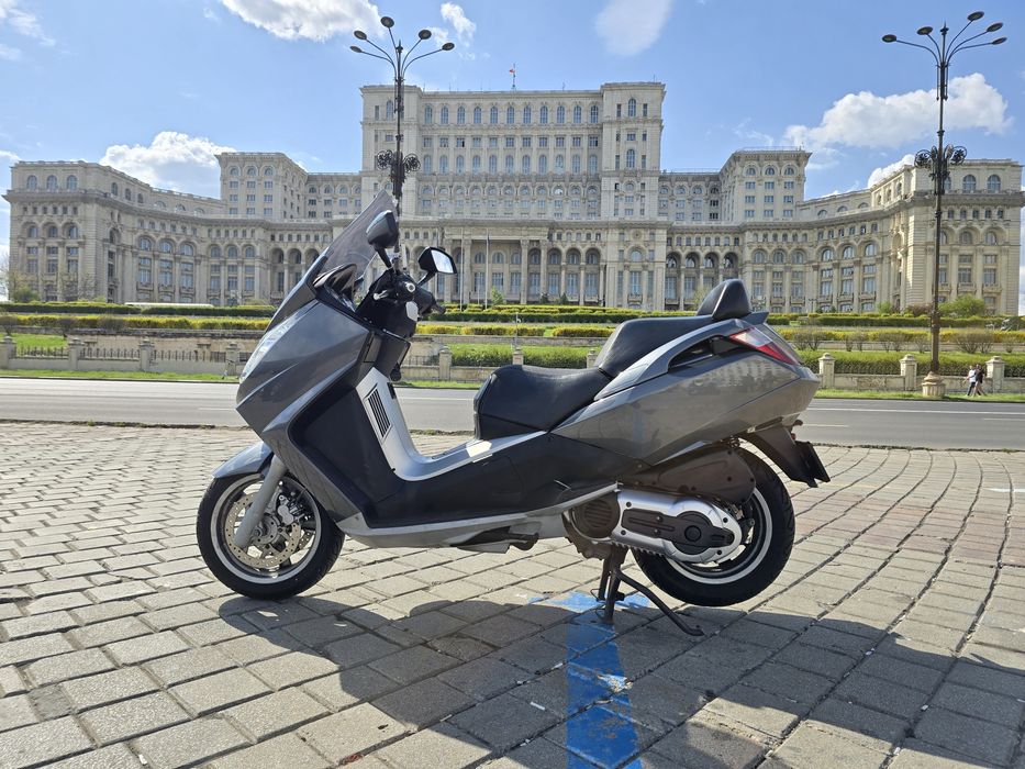Maxiscuter Peugeot Satelis 400 Premium 2012 | Top Speed 175km/h | A2