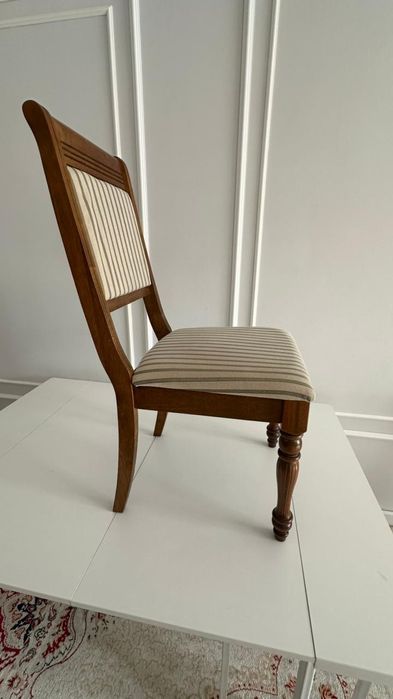 Продаётся стулья