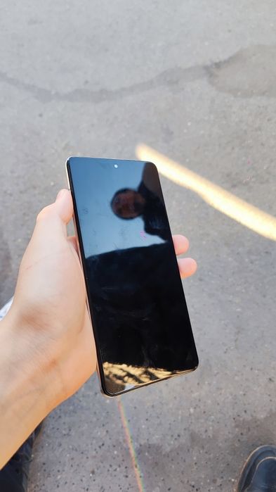 iqoo 10 в идеальном состоянии