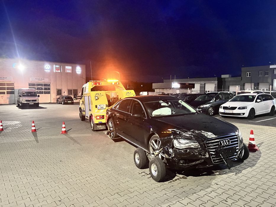 Recuperator 24/24h remorcher tractari camion tir autocar bus