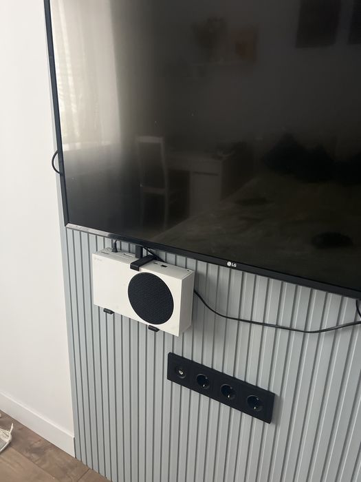 Xbox Series S + 2 котроллера