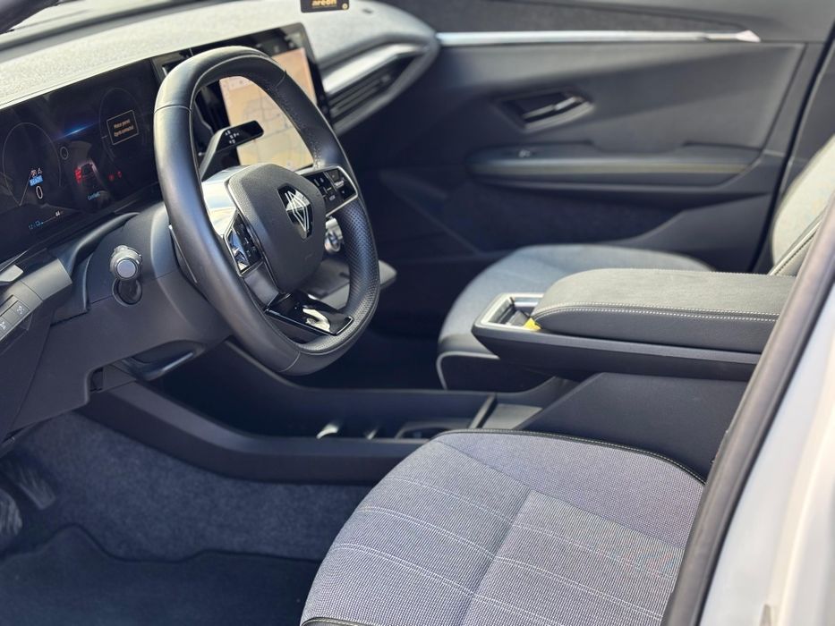 Vand Renault Megane E-Tech 60kw 220cp 2023