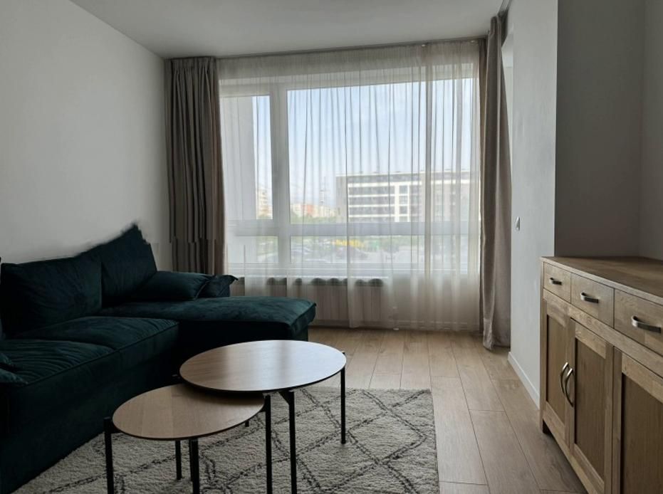 Дава се под наем Двустаен апартамент в София, Дружба 2 - 70 кв.м за 640 € - Снимка #1
