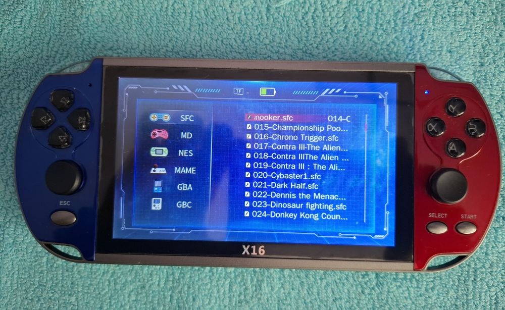 Преносима игрова конзола X16 екран 6.5 инча, тв игра с вградени игри