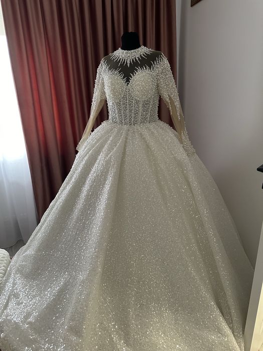 Rochie de mireasa Aryanna Karen