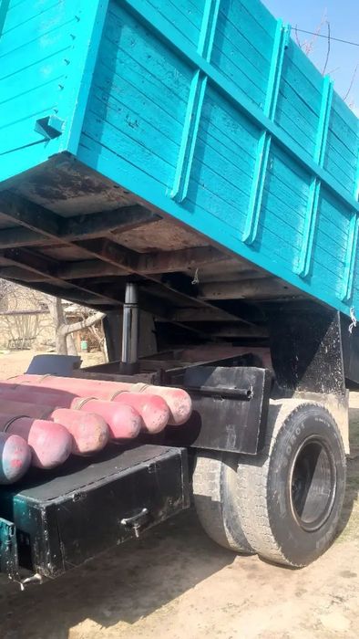 Зил сотилади срочна холати яхши