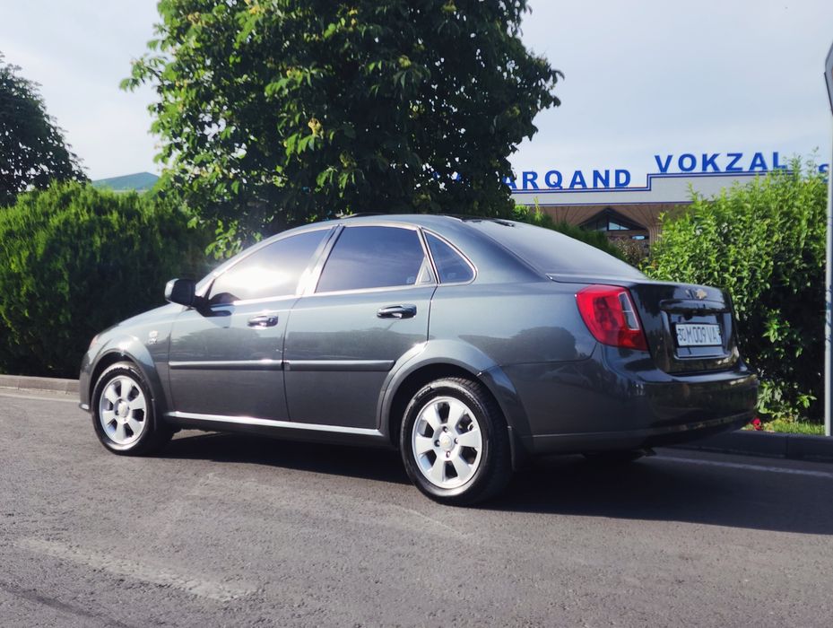 Продаётся не срочно Lacetti 20-21