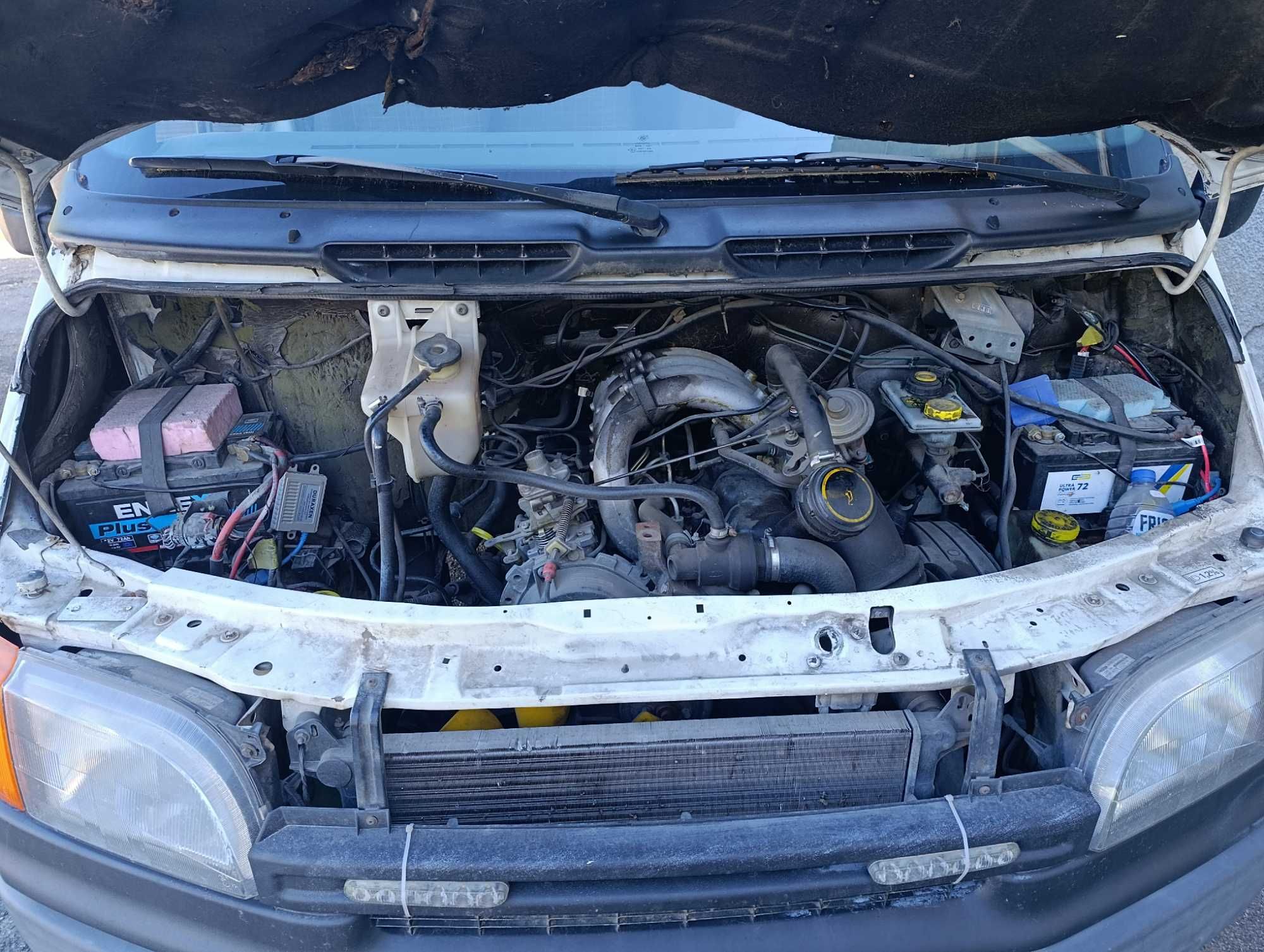 БУС Ford Transit пътнически