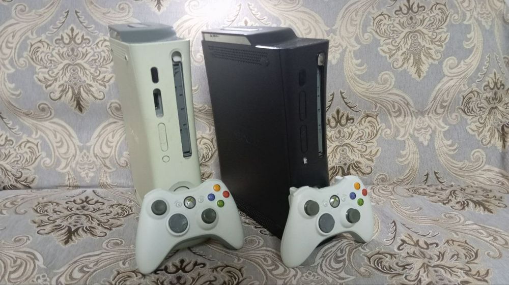 Прошитый Xbox 360 Freeboot Autora